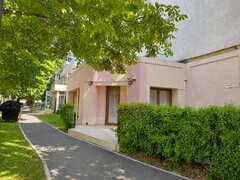 Spatiu comercial cu terasa exterioara , Focsani, central